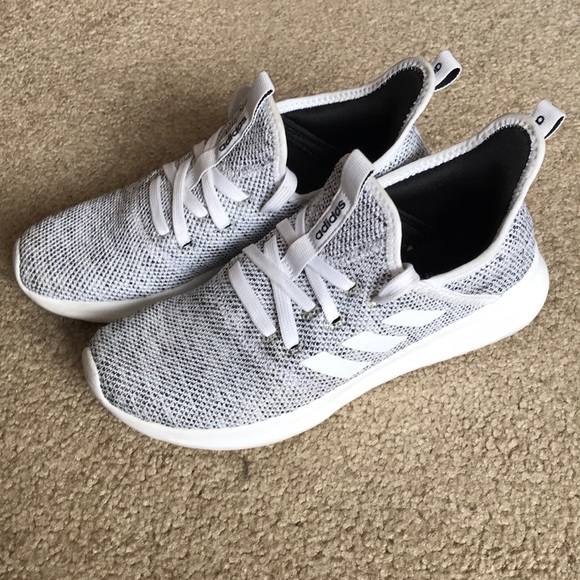 adidas Shoes - Adidas women’s cloud foam shoes